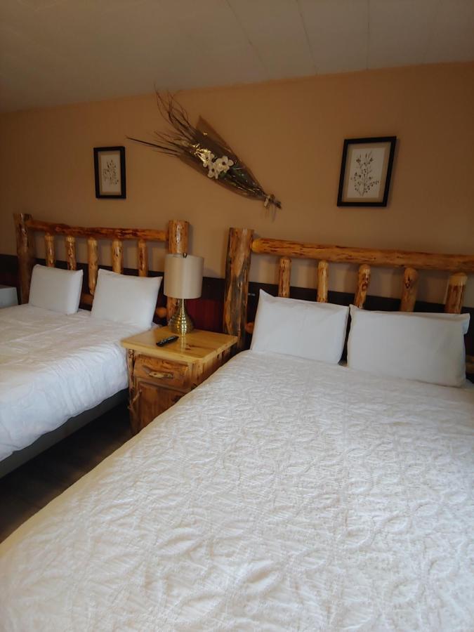 Pinecrest Motel Nipigon 外观 照片